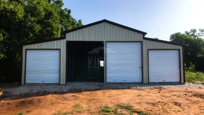 40x25x12 All Vertical Roof Barn 2